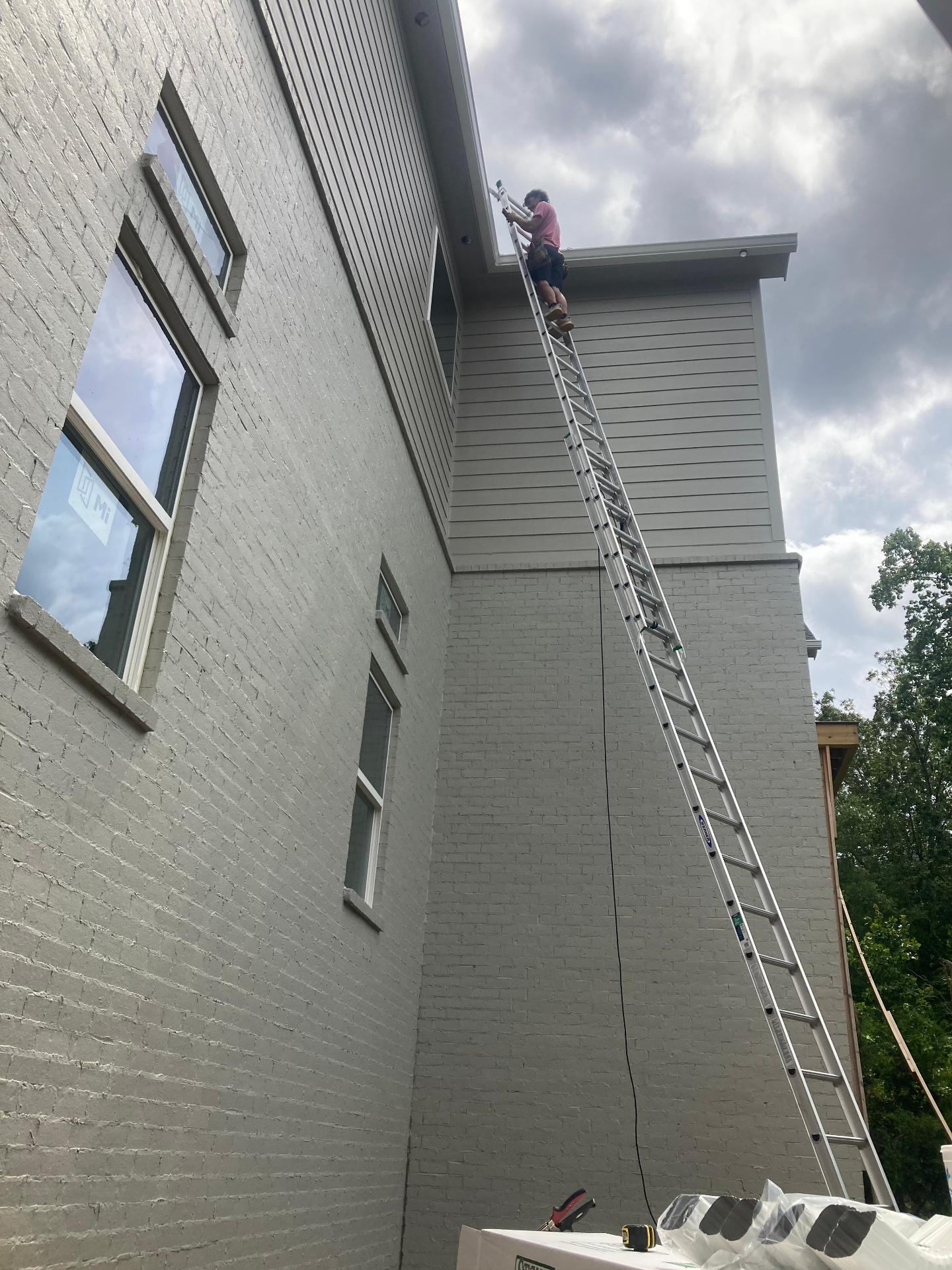 Multi-Story Home Gutter Service